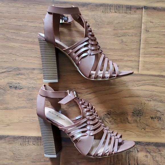 Bamboo Heeled Sandals with Ankle Straps - Picture 7 of 7